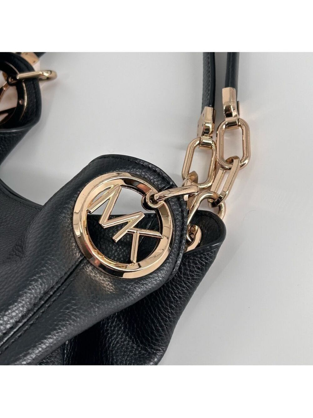 Michael Kors Lillie Large Black Pebbled Leather Shoulder Bag - Picture 9 of 16